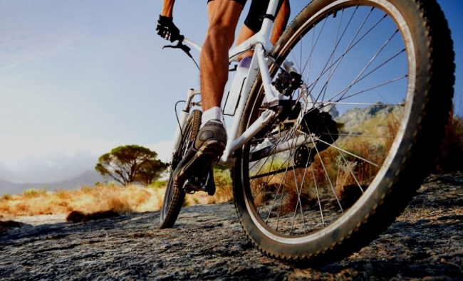CHARLA GRATUITA: Biomecánica en el ciclismo ascenso vs velocidad