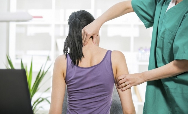 Manual therapy in cervical pain and cervical disc hernias